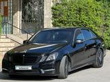 Mercedes-Benz E 200 2013 годаүшін11 000 000 тг. в Шымкент – фото 2