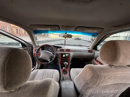 Toyota Camry 1999 года за 2 500 000 тг. в Алматы – фото 10