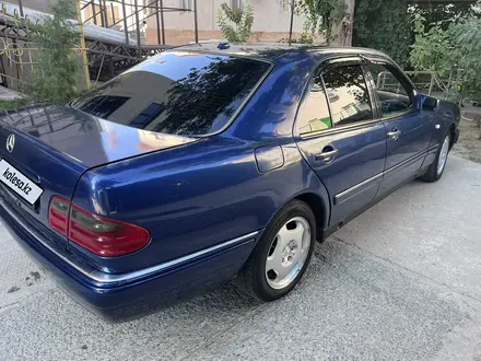 Mercedes-Benz E 240 1998 года за 2 000 000 тг. в Кызылорда – фото 6