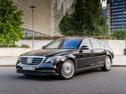 Прокат аренда минивэн Mercedes V-class 2023 года. Mercedes S222 2020 года в Алматы – фото 17