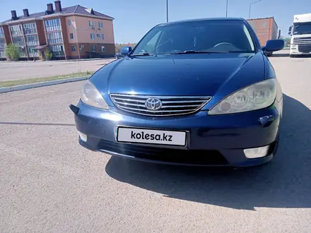 Toyota Camry 2004 года за 5 700 000 тг. в Актобе – фото 8