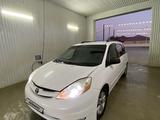Toyota Sienna 2006 года за 4 300 000 тг. в Актау – фото 2