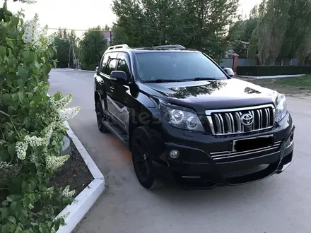 Toyota Land Cruiser Prado 2011 года за 18 700 000 тг. в Актобе