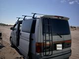 Mazda Bongo Friendee 1996 годаүшін3 000 000 тг. в Алматы – фото 4
