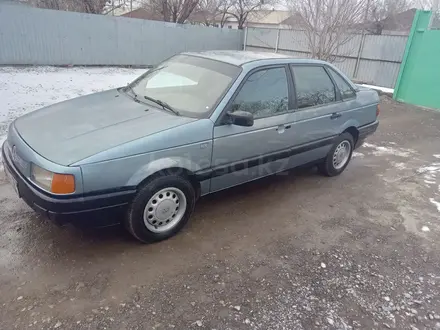 Volkswagen Passat 1990 года за 1 100 000 тг. в Кызылорда – фото 3