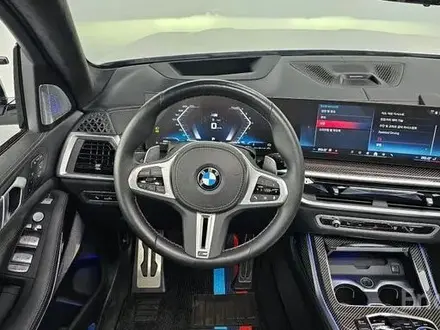 BMW X7 M60i 2024 года за 59 700 000 тг. в Алматы – фото 21