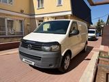 Volkswagen Transporter 2011 годаүшін10 200 000 тг. в Астана