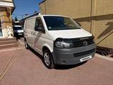 Volkswagen Transporter 2011 годаүшін10 200 000 тг. в Астана – фото 4