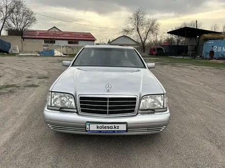 Mercedes-Benz S 320 1996 года за 6 200 000 тг. в Алматы – фото 2
