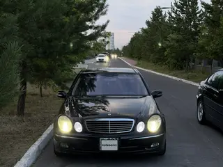 Mercedes-Benz E 500