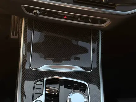 BMW X7 XDrive 40i 2025 года за 70 000 000 тг. в Караганда – фото 13