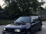Volkswagen Golf 1994 годаүшін1 400 000 тг. в Шымкент