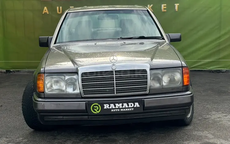 Mercedes-Benz E 300 1993 годаfor2 200 000 тг. в Алматы