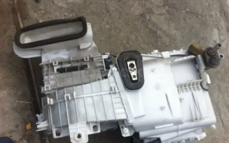 Camry 55, корпус печьки в надичиц в караганде за 7 777 тг. в Караганда
