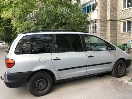 Volkswagen Sharan 1995 года за 3 400 000 тг. в Костанай – фото 13