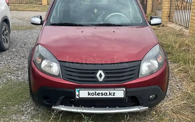 Renault Sandero Stepway 2013 годаүшін3 700 000 тг. в Актобе