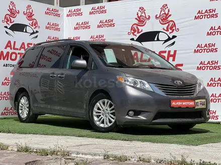 Toyota Sienna 2013 года за 13 600 000 тг. в Шымкент