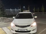 Hyundai Accent 2015 года за 5 700 000 тг. в Шымкент – фото 3