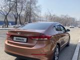 Hyundai Elantra 2018 года за 7 800 000 тг. в Алматы – фото 2