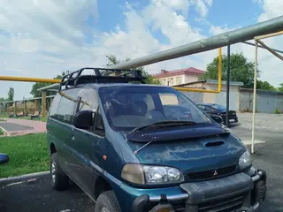 Mitsubishi Delica