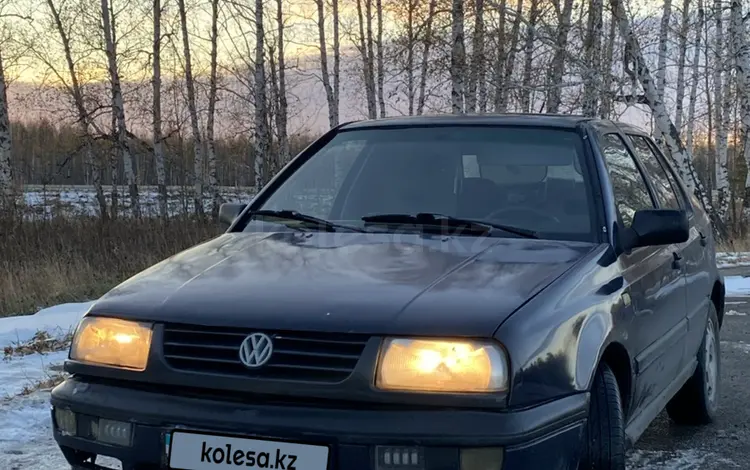 Volkswagen Vento 1993 года за 1 150 000 тг. в Астана