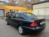 Mercedes-Benz C 240 2001 года за 5 700 000 тг. в Актау – фото 4