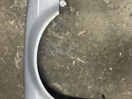 Крыло бмв Е38 за 24 000 тг. в Астана – фото 2