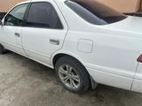 Toyota Camry 2001 года за 3 750 000 тг. в Алматы – фото 2