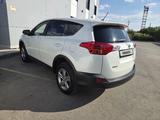 Toyota RAV4 2014 года за 8 200 000 тг. в Актобе – фото 4