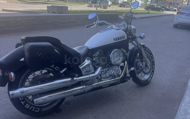 Yamaha  XVS1100 2002 годаүшін2 500 000 тг. в Астана