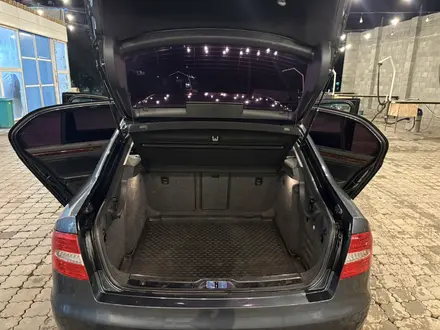 Skoda Superb 2014 года за 6 600 000 тг. в Астана – фото 11