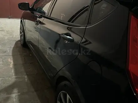 Hyundai Accent 2011 года за 4 300 000 тг. в Жанаозен – фото 2