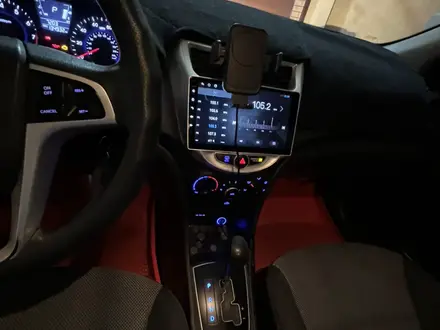 Hyundai Accent 2011 года за 4 300 000 тг. в Жанаозен – фото 6