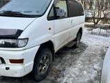 Mitsubishi Delica 2002 годаүшін8 200 000 тг. в Алматы – фото 2