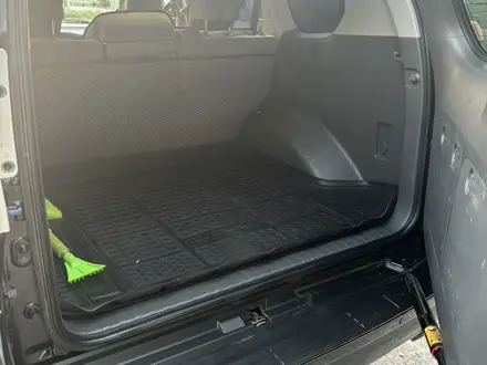 Toyota Land Cruiser Prado 2012 года за 14 500 000 тг. в Тараз – фото 7