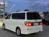 Toyota Alphard 2004 годаүшін4 500 000 тг. в Атырау