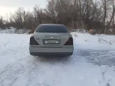 Chevrolet Evanda, 2004