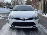 Toyota Camry 2017 годаfor13 800 000 тг. в Алматы – фото 5