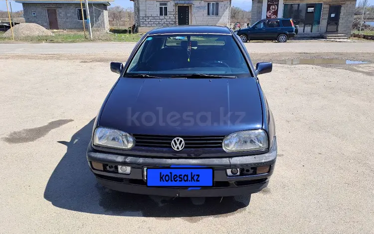 Volkswagen Golf 1992 годаүшін2 200 000 тг. в Алматы