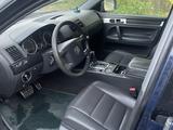 Volkswagen Touareg 2004 года за 4 100 000 тг. в Кокшетау – фото 4