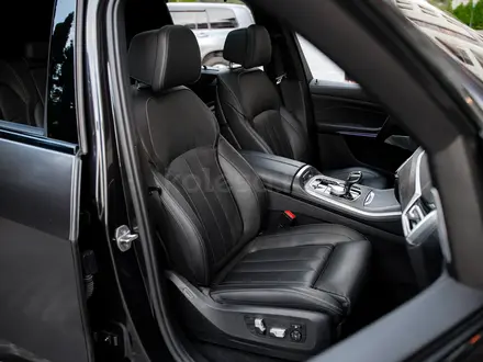 BMW X5 2019 года за 29 900 000 тг. в Алматы – фото 23