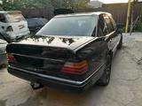 Mercedes-Benz E 300 1991 года за 1 800 000 тг. в Алматы – фото 2