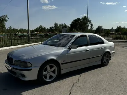 BMW 528 1996 года за 2 200 000 тг. в Караганда – фото 8