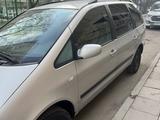 Ford Galaxy 2001 годаүшін3 300 000 тг. в Алматы – фото 2