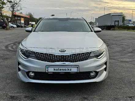 Kia K5 2017 года за 8 800 000 тг. в Шымкент