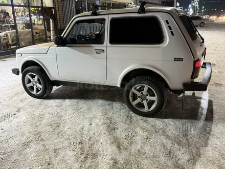 ВАЗ (Lada) Lada 2121 2007 года за 2 200 000 тг. в Мерке – фото 7