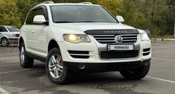 Volkswagen Touareg 2008 года за 6 490 000 тг. в Астана – фото 5