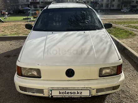 Volkswagen Passat 1992 года за 1 000 000 тг. в Караганда