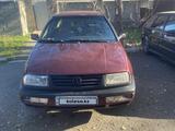 Volkswagen Vento 1993 года за 850 000 тг. в Тараз