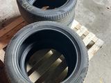 Летние шины Pirelli 255/45/R19 за 30 000 тг. в Алматы